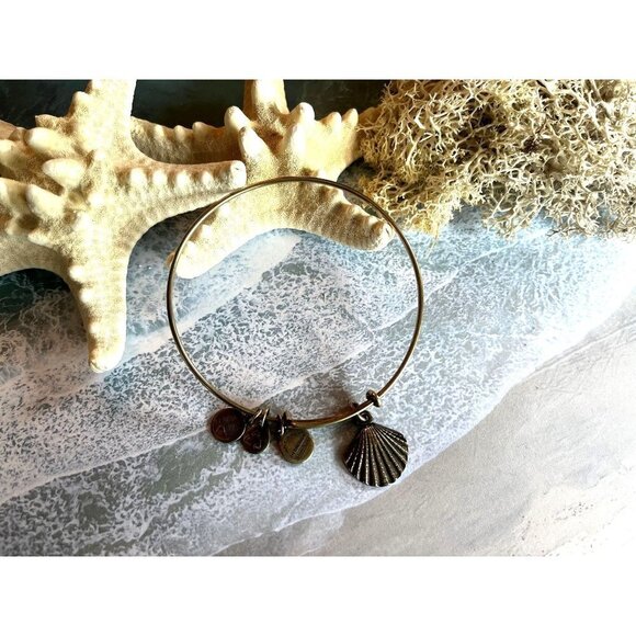 Alex and Ani Seashell Shell Beach Charm Gold Bangle Bracelet - Picture 2 of 13